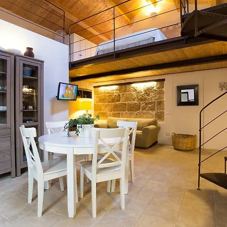Lucia Minerva 18 Apartment *